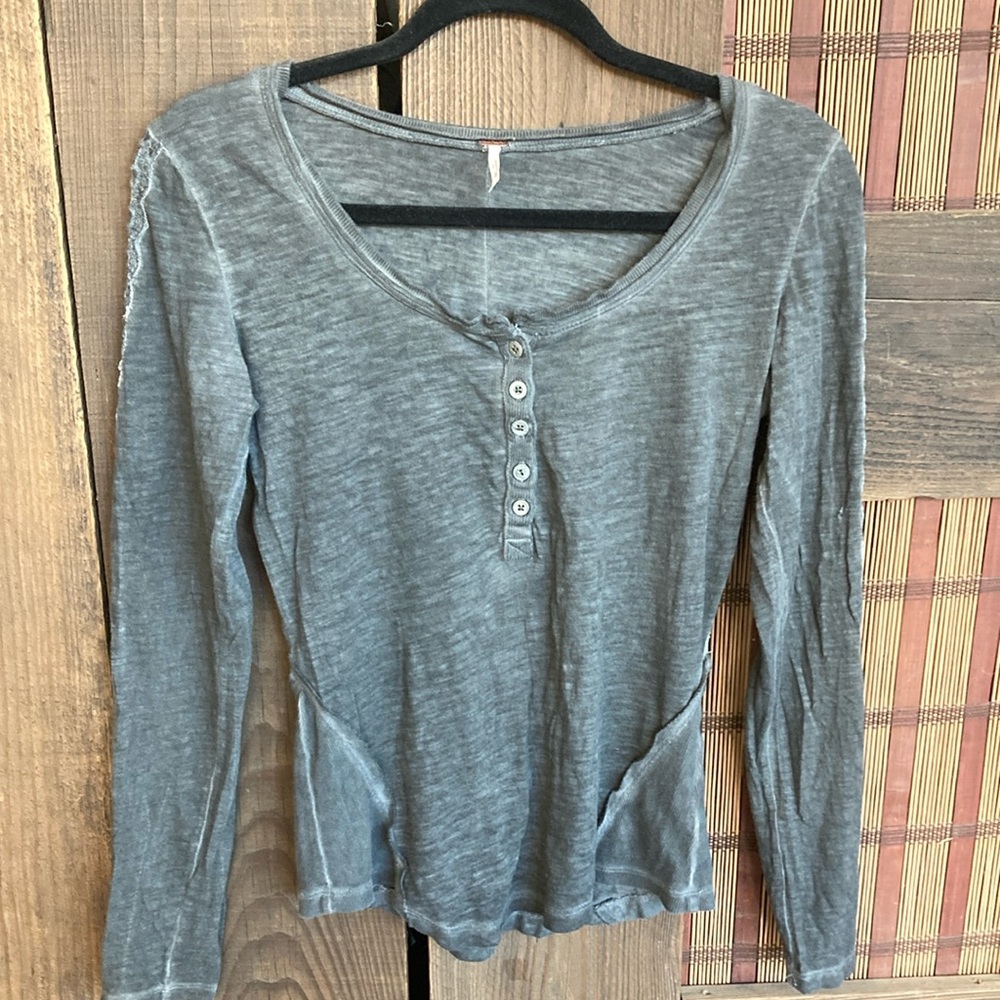 Gray Long Sleeve Women's Top